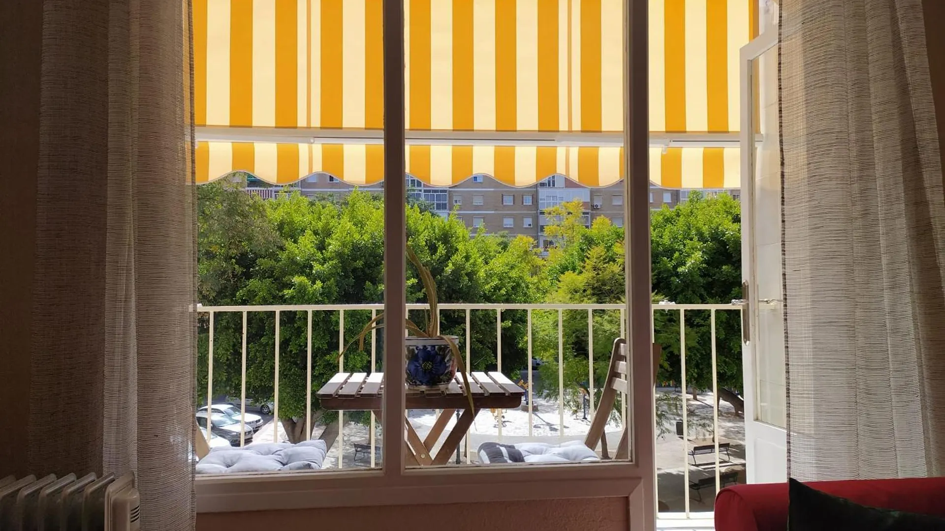 Habitaciones En Apartamento Compartido Delicias Room Cerca Del Mar, Aeropuerto, Ave Y Metro Málaga Spanien