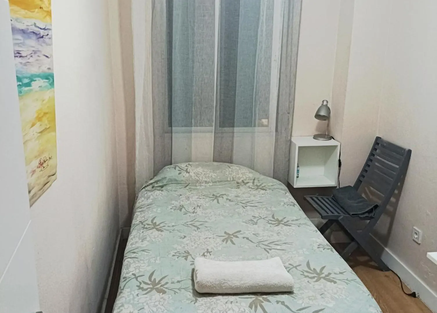Habitaciones En Apartamento Compartido Delicias Room Cerca Del Mar, Aeropuerto, Ave Y Metro Malaga